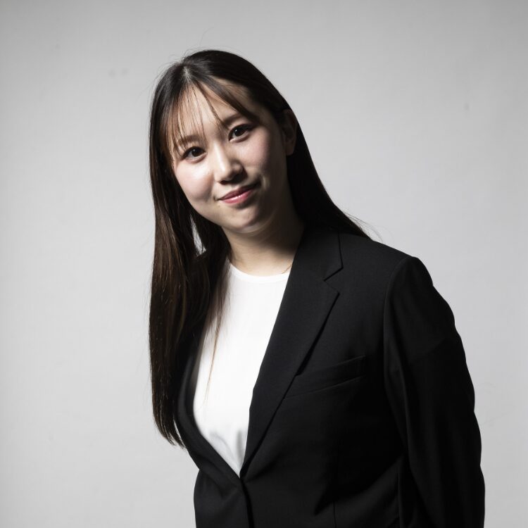 岡部 麻琴